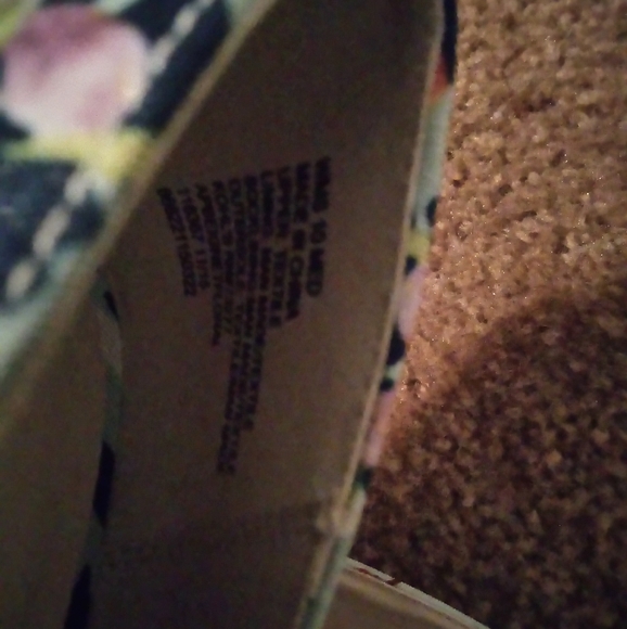 Apt 9 Floral Peep Hole Heels - Picture 8 of 10